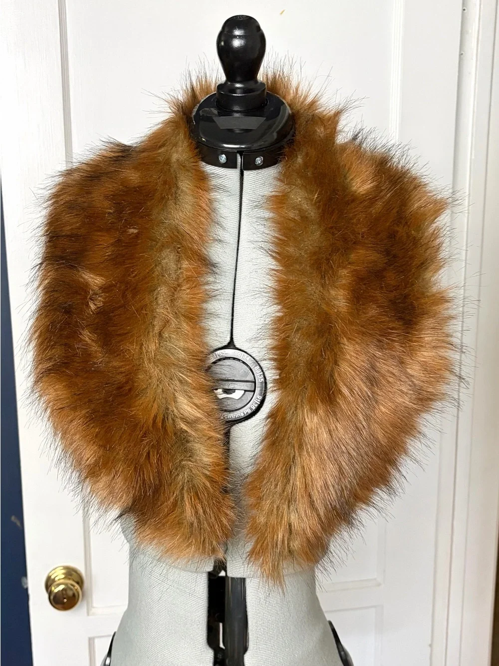 Red Fox Faux Fur Collar, fabric lined, loops on back, 37 x 6, EUC